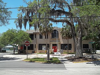 Shot of the Lincolnville Museum and Cultural Center St Aug FL Lincolnville Museum02.jpg