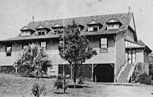 Holy Angels School, 1932 StateLibQld 2 151291 Holy Angels Preparatory School, Toowoomba, Queensland, 1932.jpg