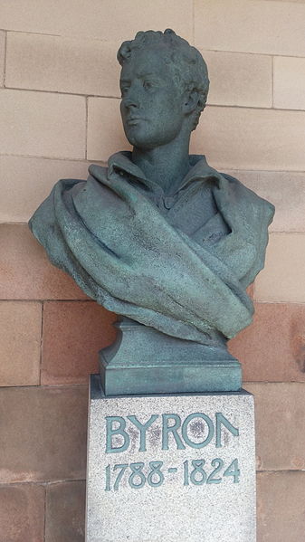 File:Statue of byron, Nottingham castle, uk .jpg