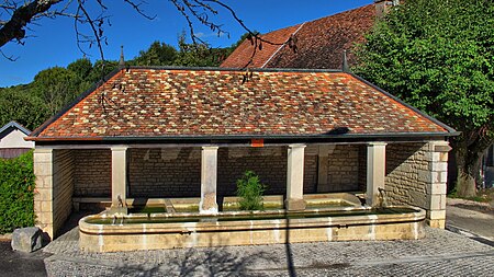 Tallenay, le lavoir abreuvoir