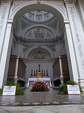 Theatinerkirche — Gräber Maximilian II und Marie von Preußen