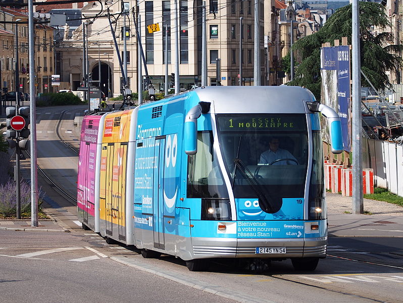 File:Tram line 1 in Nancy pic1.JPG