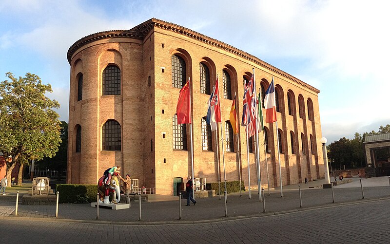 File:Trier, Konstantinbasilika 20131012.jpg