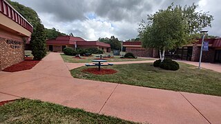 <span class="mw-page-title-main">University of Wisconsin–Platteville Baraboo Sauk County</span> Public college in Baraboo, Wisconsin, US