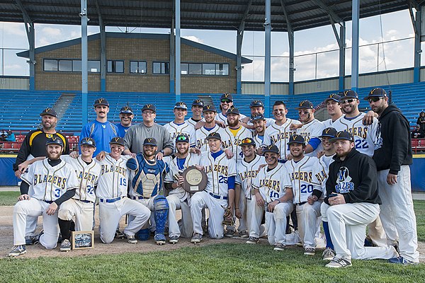 The Vincennes Trailblazers baseball team in 2014