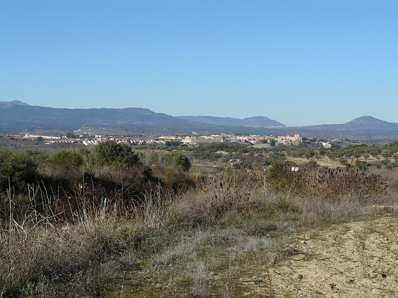 File:VistasDeEscalona20120108150641P1140515.jpg