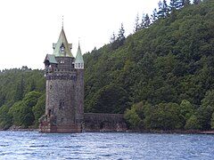 Vodárenská věž jezera Vyrnwy, Wales