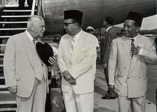 Nash and Abdul Razak Hussein in Kuala Lumpur in 1960 Walter Nash & Abdul Razak Hussein in Kuala Lumpur, 1960.jpg