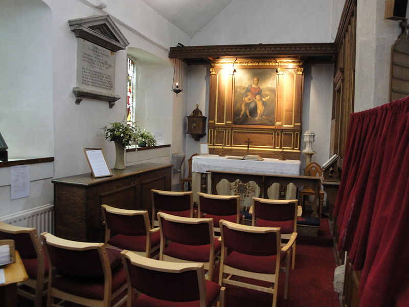 File:Yarmouth St James Church interior 4.JPG