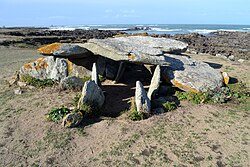 Imagem ilustrativa do artigo Dolmen de la Planche-à-Puare