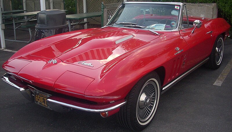 File:'65 Chevrolet Corvette (Orange Julep).jpg