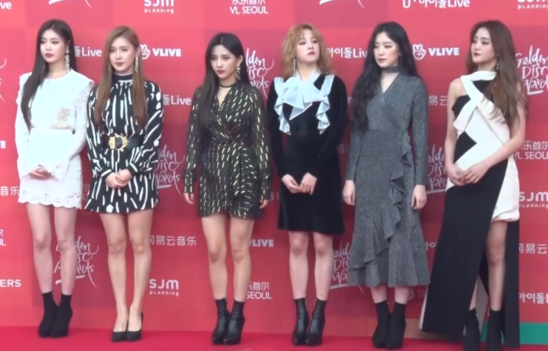 File:(G)I-DLE at Golden Disk Awards on January 5, 2019.png