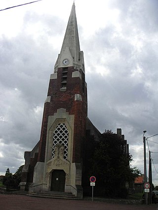 <span class="mw-page-title-main">Sauchy-Cauchy</span> Commune in Hauts-de-France, France