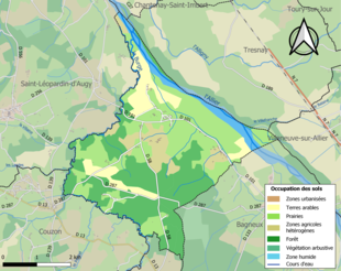 Barevná mapa znázorňující využití půdy.