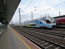 220px-2018-06-15_%28101%29_WESTbahn_4110_at_train_station_St._Valentin%2C_Austria.jpg