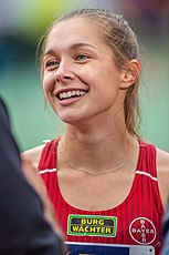 Gina Lückenkemper belegte 2008 als Zwölfjährige den zweiten Platz im 5-km-Lauf bei den Frauen[7]