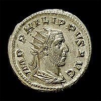 AR Denarius Obv 900.jpg