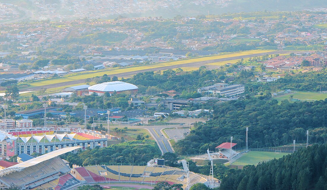 Aeropuerto de Paramillo