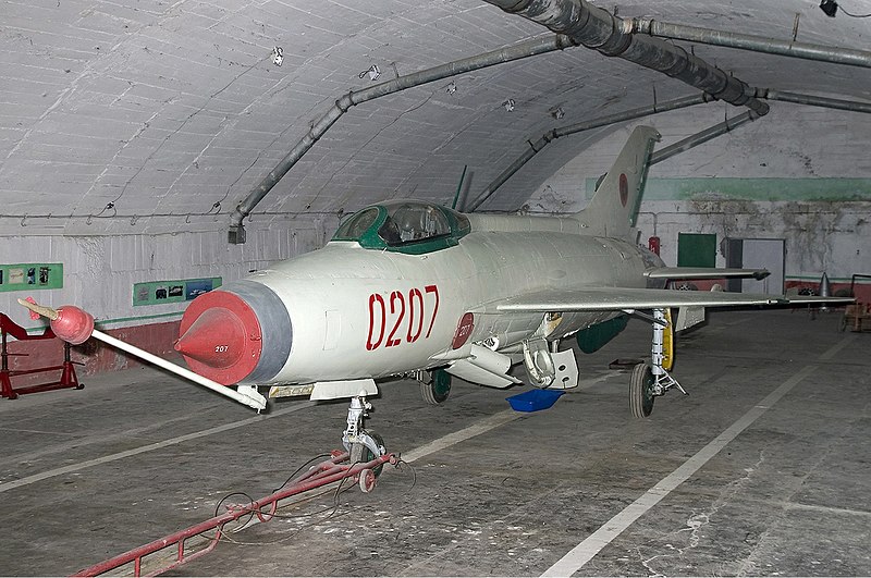 File:Albanian Air Force Chengdu F-7A Lofting-2.jpg
