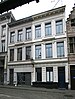 Gekoppelde burgerhuizen in neoclassicistische stijl