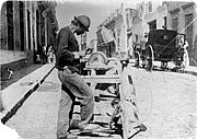 Skjirresliper (Afi­la­dor) yn Buenos Aires, 1870