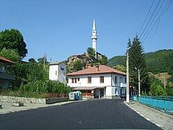 Arda Mosque 1.jpg