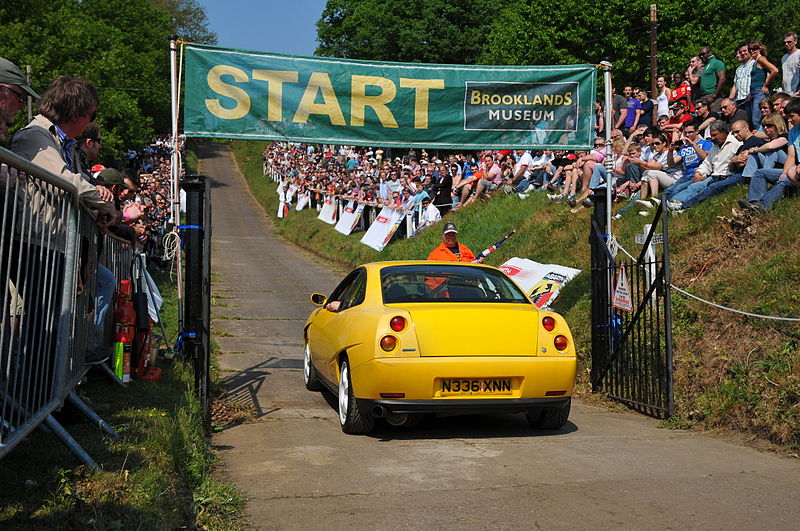 File:Autoitalia Brooklands 30th April 2011 DSC 5637 (5673867560).jpg