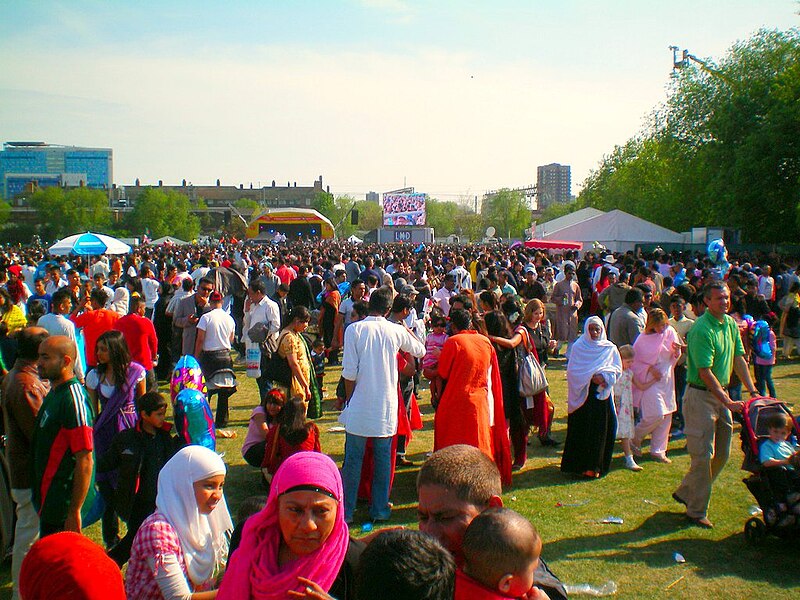 File:Baishakhi Mela 2009 3.jpg