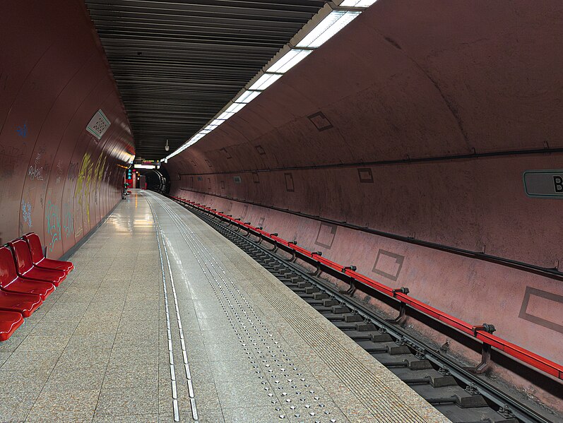 File:Basarab Metro Station, Bucharest, Romania - 2.jpg