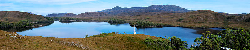 File:Bathurst Harbour SW Tas5 edit.jpg