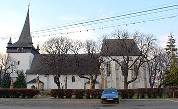 Biserica reformată din Huedin (14).NEF.jpg