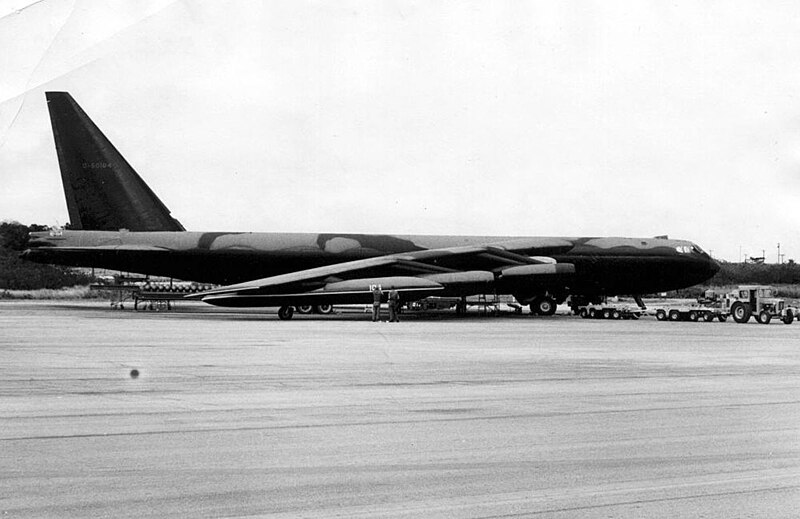 File:Boeing B-52D 484th Bomb Wing, at Andersen Air Force Base, Guam, 20-3-1966.jpg