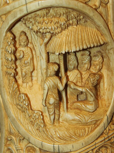 File:Buddha visiting his five old friends Roundel 26 buddha ivory tusk.jpg