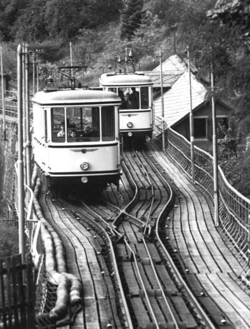 Abt switch used in the 1895-built Dresden Funicular Railway (photo of 1985)