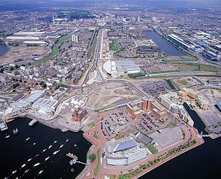 <span class="mw-page-title-main">Listed buildings in Cardiff Bay</span>