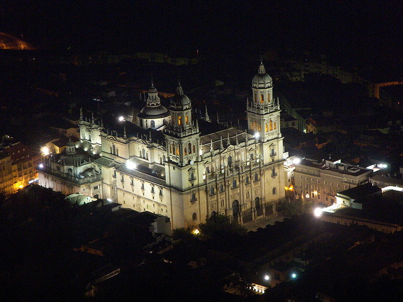 File:Catedral Jaén E20.jpg