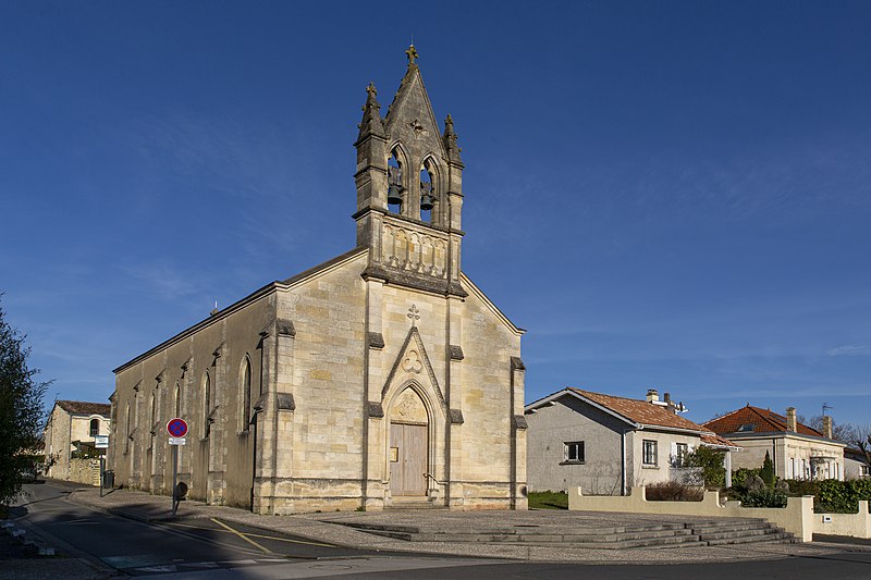 File:Caychac - église.jpg