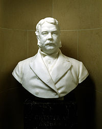 Chester A. Arthur bust.jpg