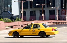 A Chicago, Illinois taxicab in July 2005. Chicago cab 01 deriv-01.jpg