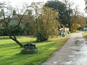 Christmas is coming^ - geograph.org.uk - 276626.jpg