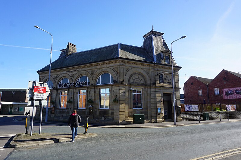 File:City ^ County on North Street, Goole - geograph.org.uk - 5920660.jpg