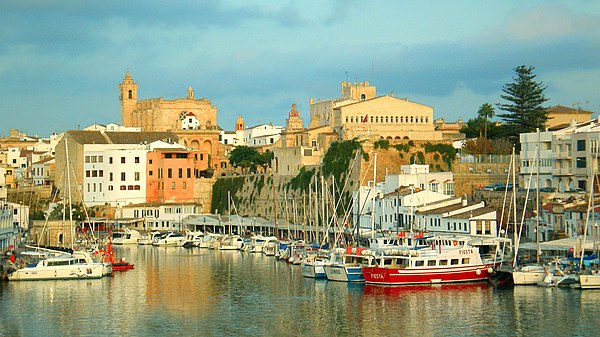 Ciudadela, en Menorca (Baleares, España).jpg
