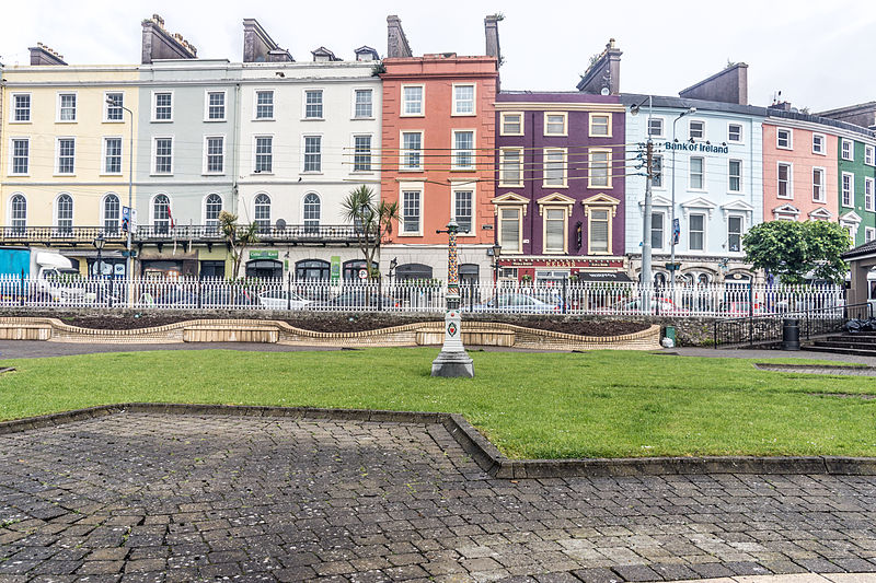 File:Cobh The Promenade Westbourne Place (7174096533).jpg