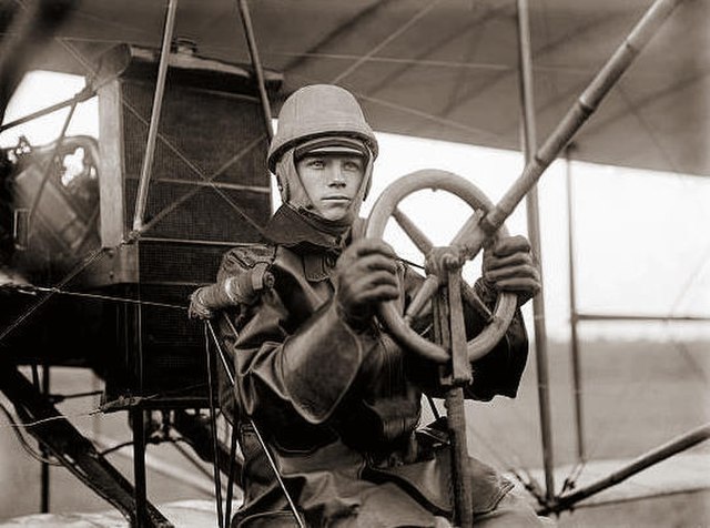 A pilot flying a Curtiss aircraft at College Park in 1912
