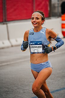 Dakotah Lindwurm 2023 Chicago Marathon.jpg