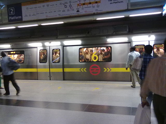 Train arriving at a Yellow Line station