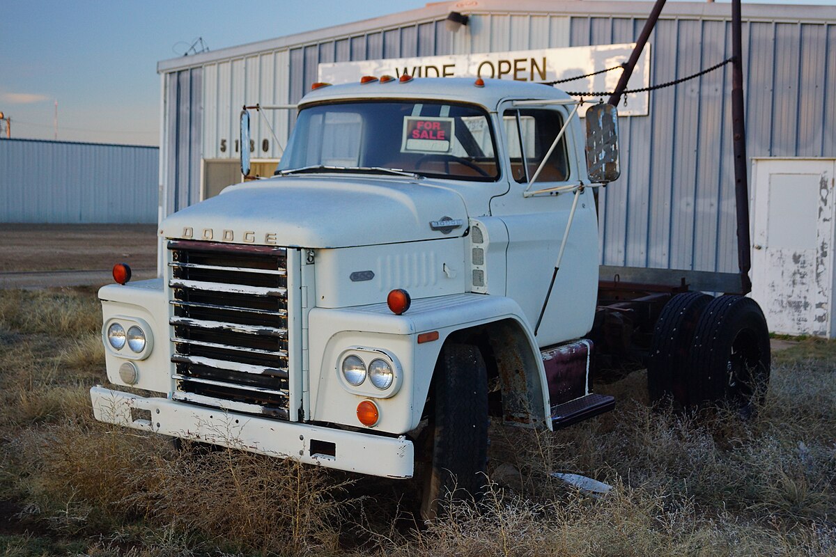 Dodge d8 1938 landlease