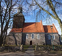 Dorfkirche Schönfeld (Uckermark) 2018 S.jpg