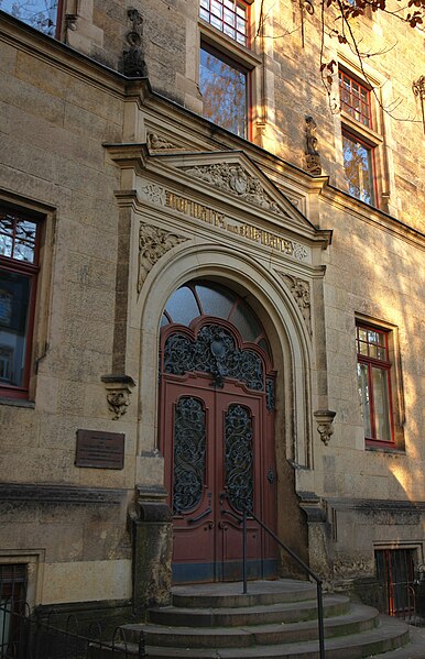 File:Dresden-Kreuzchorgymnasium.jpg