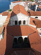 Atrij i bazilika sa zvonika